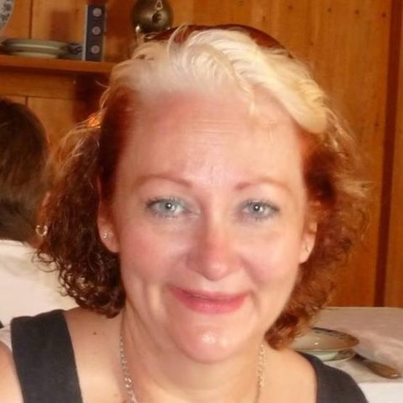 Meet your Posher, Céline - Picture 1 of 1